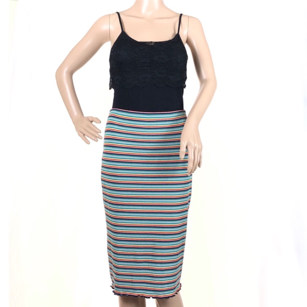Liz & Sara Women’s Skirt Size M